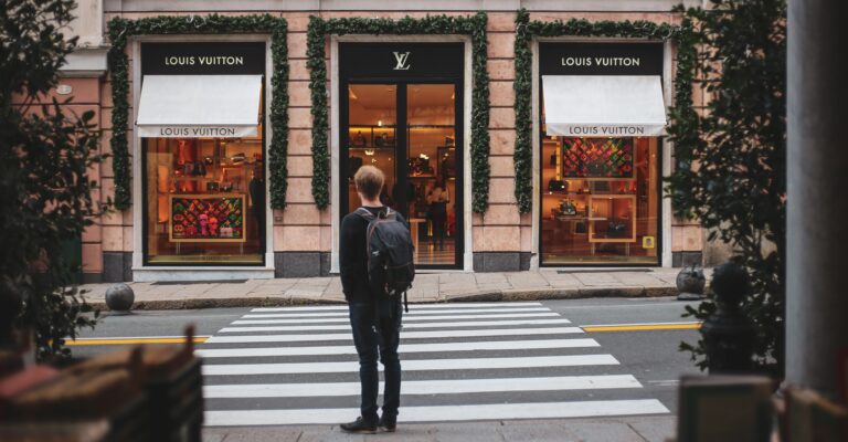 dyana-wing-so-PAfM5FQ1Drk-unsplash