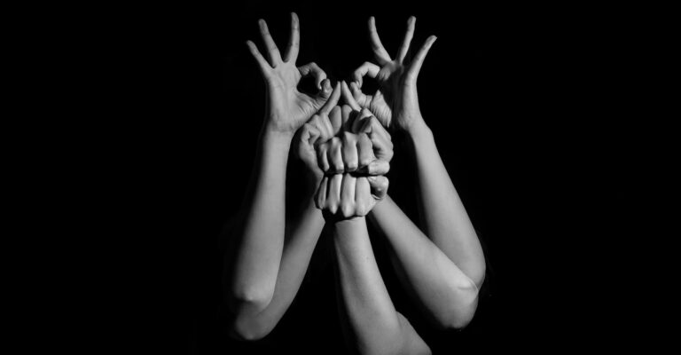 molly-blackbird-WvXPoIKsmOM-unsplash